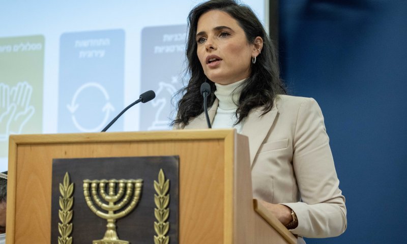 "איילת, חושבת ששכחנו?" | בימין ישיקו קמפיין נגד שקד