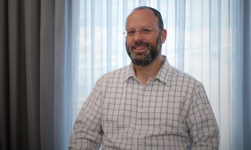 הבחירות בקריית ארבע: הכר את המועמד &ndash; אליעזר רודריג