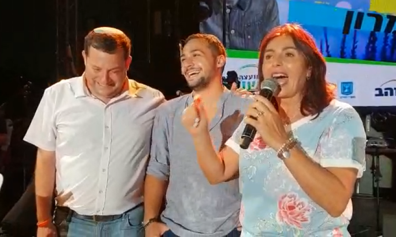 לא שברת אותנו: התשובה של מירי רגב לאביב גפן&bull; צפו