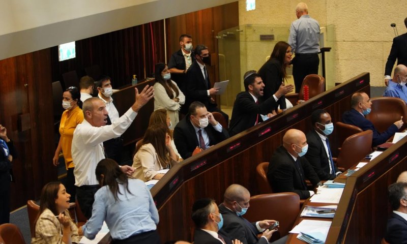 הקרב על הוועדות בליכוד | הפתרון שנשקל: רוטציה