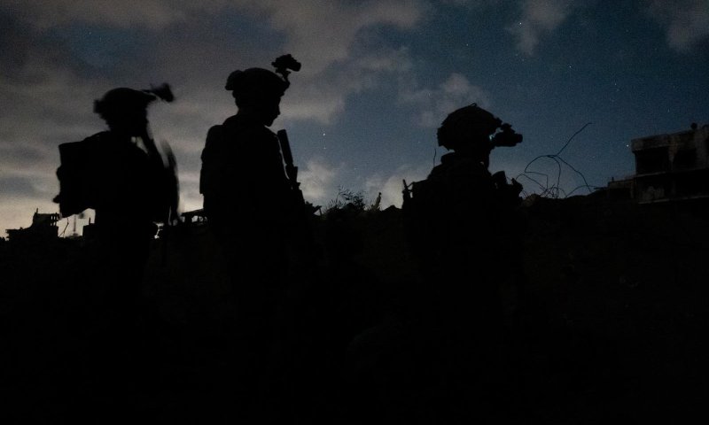 צה"ל פתח במבצע קרקעי נרחב בלב עזה