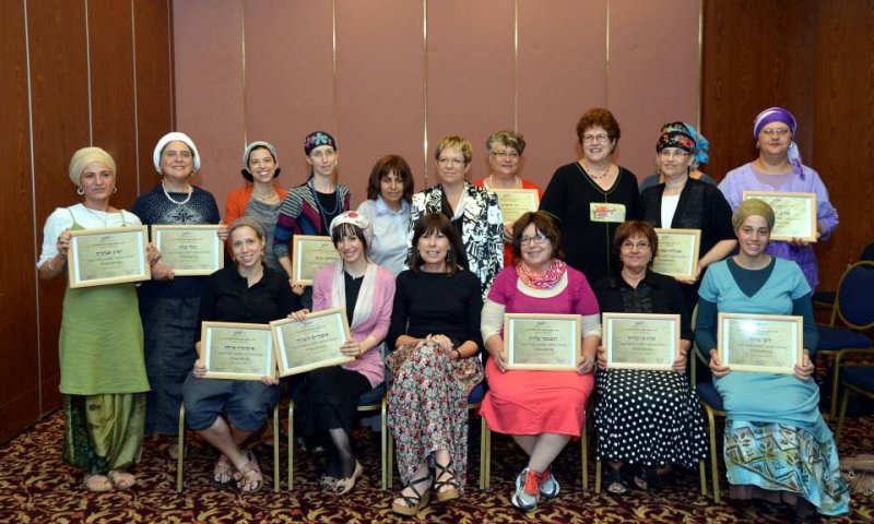 אמונה עתרה לבג"צ: דורשת הכרה בנשים כמשגיחות כשרות