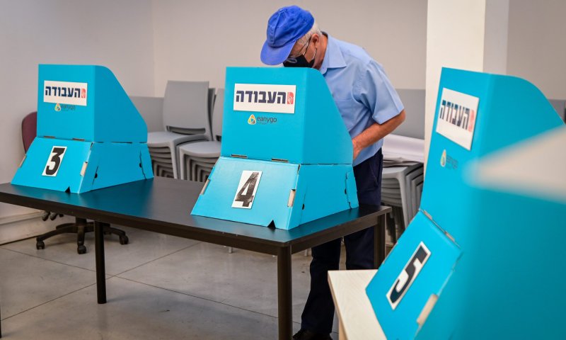 אל תספידו: מספרים גבוהים במפקד למפלגת העבודה