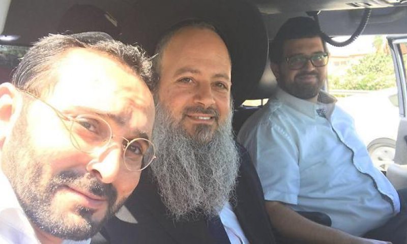 חרדים מעוכבים בפטרה: 'החרימו לנו טליתות ותפילין'