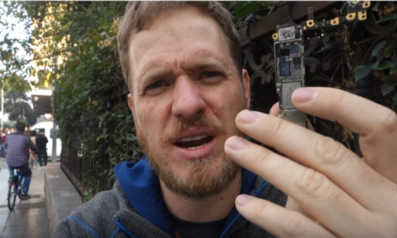 התערב שהוא יכול לייצר אייפון לבד וגילה נתון מפתיע