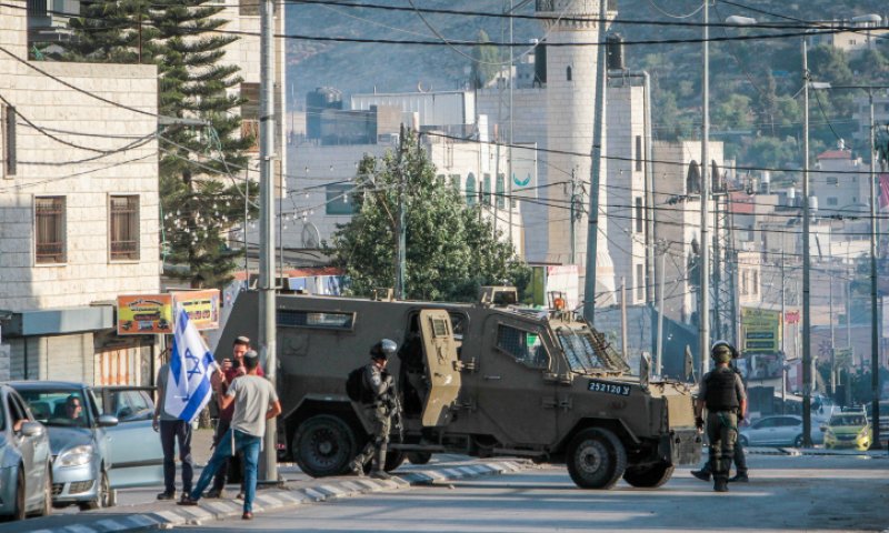 3 ישראלים מואשמים בגרימת נזק לחנות בחווארה