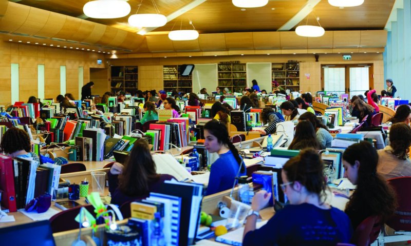 ערב לימוד מקוון לקראת הפסח לבנות שירות לאומי ולחיילות