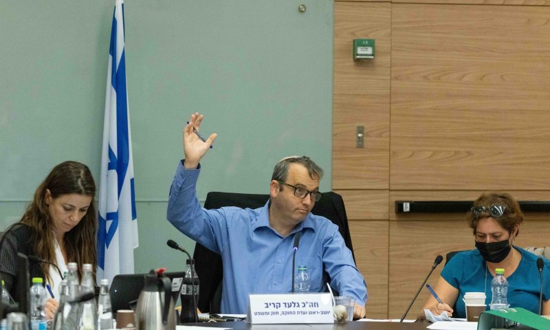 סערת מינוי הדיינים: ח"כ קריב הציג מתווה חדש