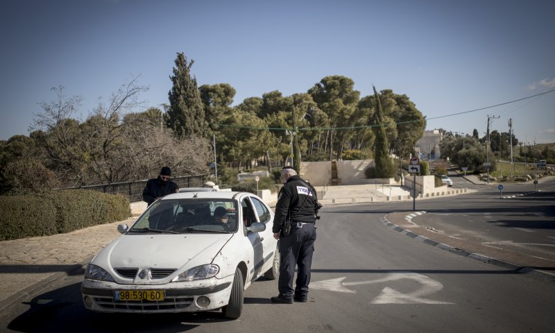 ירושלים: נקבע מותו של פעוט בן 3 שנשכח ברכב