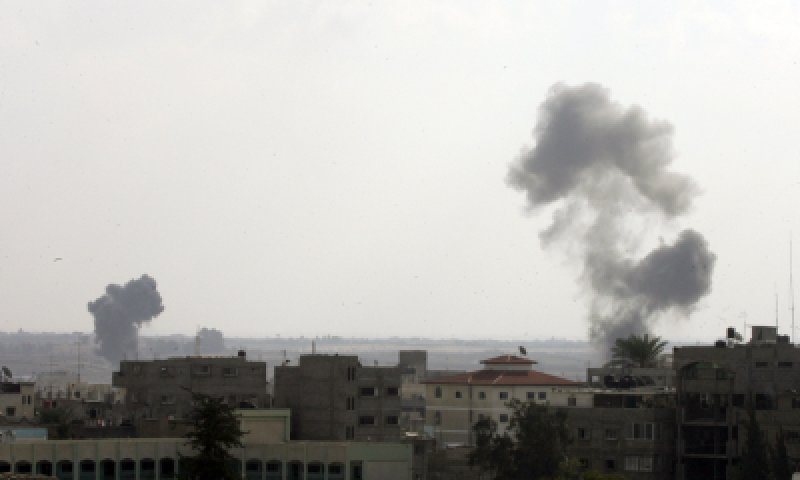 בעקבות הפיגוע: צה"ל  תוקף מטרות ברצועת עזה