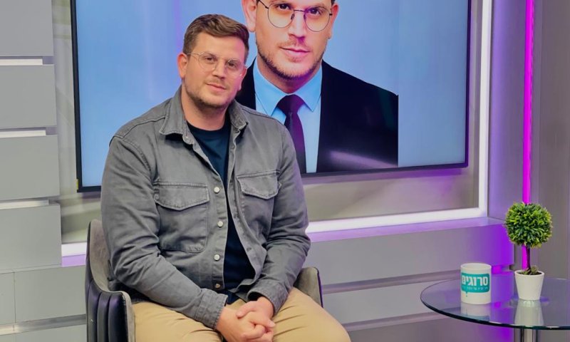 עומר ירדני על הטיקטוק: "משום מה זה עבד" | אולפן סרוגים