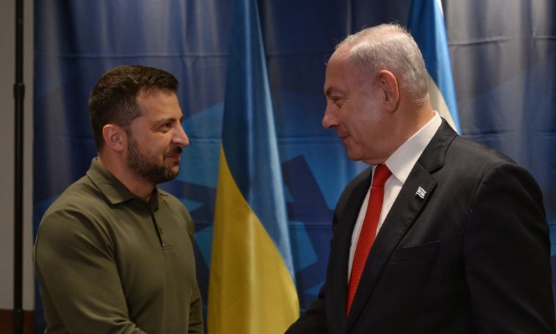 זלנסקי נפגש עם נתניהו: "אין בעיות ביחסים בינינו"