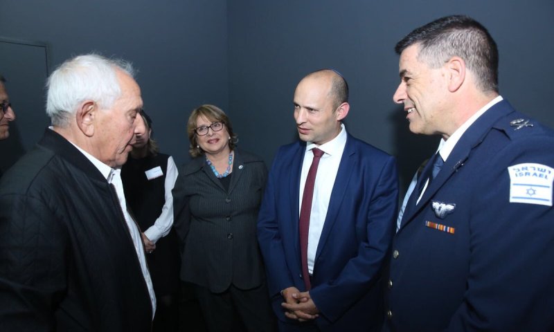 בנט: "שורדי השואה הם נדבך מרכזי בבניית המדינה"