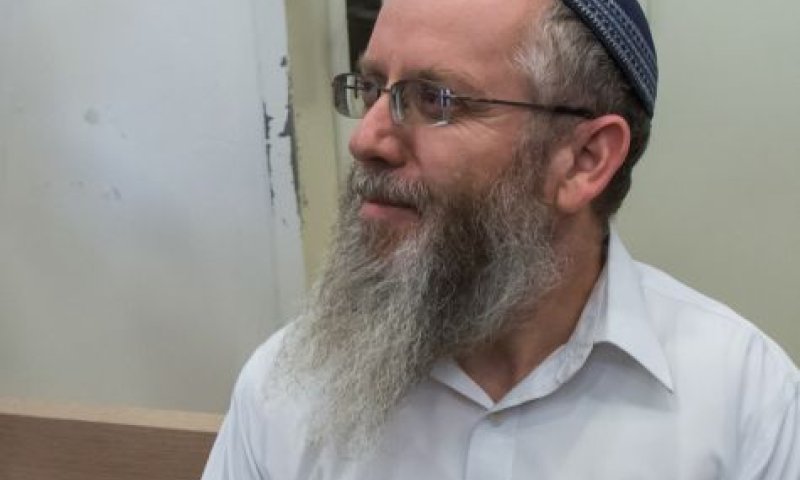 הרב שמואל אליהו: "אין לו חצי אחוז של סיכוי"