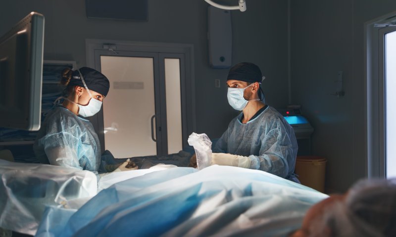 הישג נדיר: הופרדו תאומים סיאמים המחוברים בראש