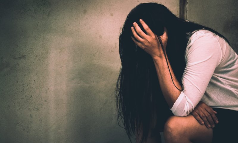 מחריד: בן 16 נעצר בחשד לביצוע עבירות מין באחיותיו