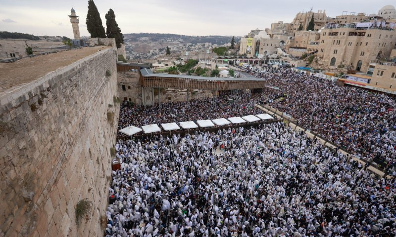 תשעה באב: רבבות צפויים להגיע לכותל המערבי