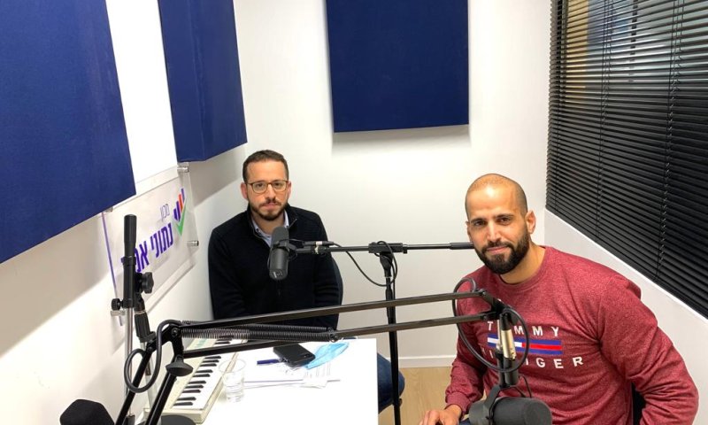 נדב פרי חוזר לשיחה הדרמטית שלו עם עמית סגל