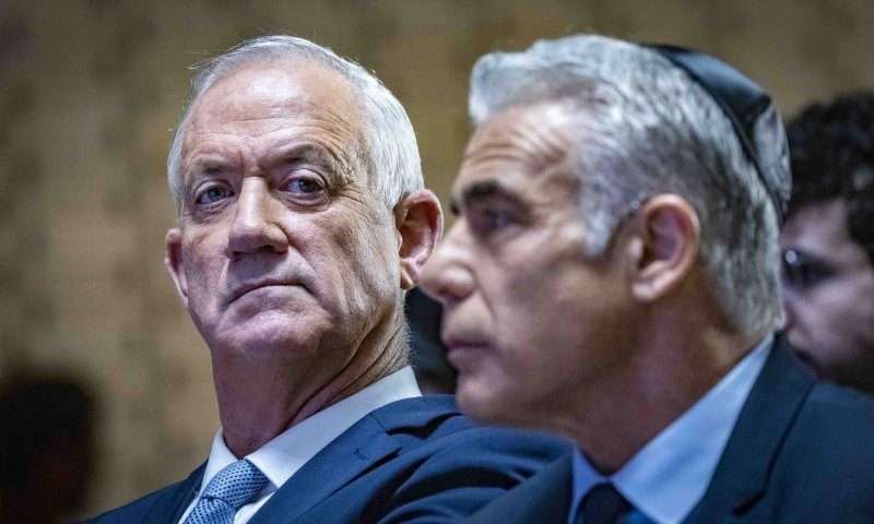 הקרע באופוזיציה | "גנץ עשה תרגיל ליאיר לפיד"