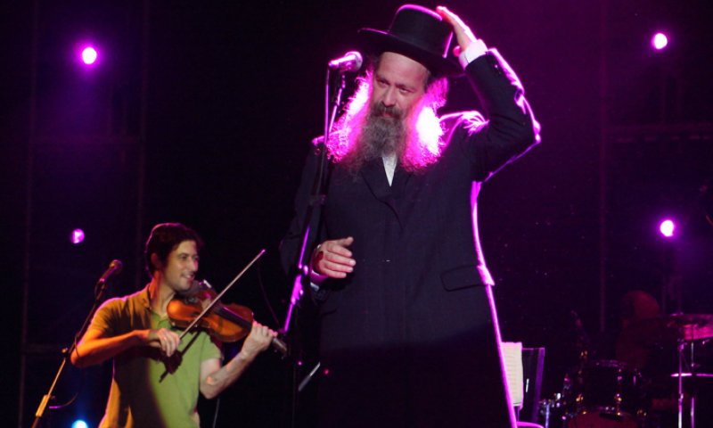 'המשקפיים של נויפלד' ושולי רנד: "התרת חלומות"