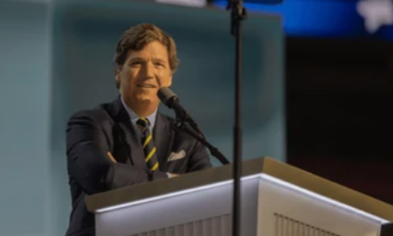 אנטישמיות הזויה: השדרן האמריקאי רמז שיהודים יצרו את הקורונה