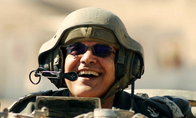 למה חלוץ לא מבין שלא רוצים אותו בפוליטיקה?