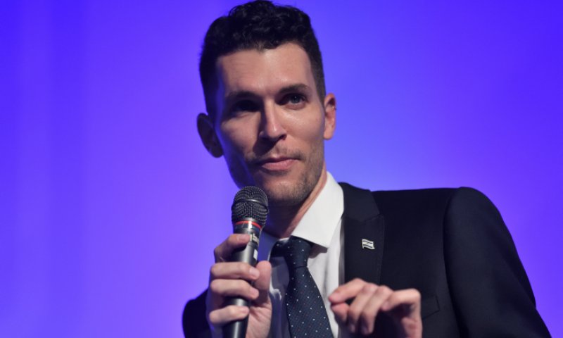 אחרי שהפר הנחיות: סגן השר עידן רול, חיובי לקורונה