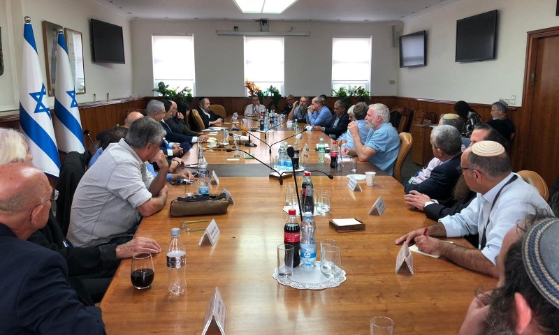 נתניהו לראשי יו"ש: "זה קרב על הבית"