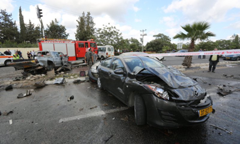 הרב נבנצל: מי שעוקף במקום אסור חל עליו דין רודף