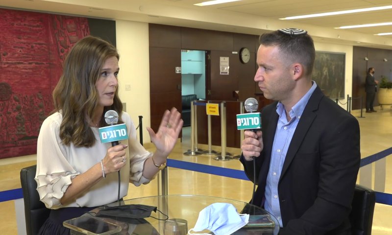 וולדיגר לסרוגים: "עבאס נהיה הפטרון של המדינה"