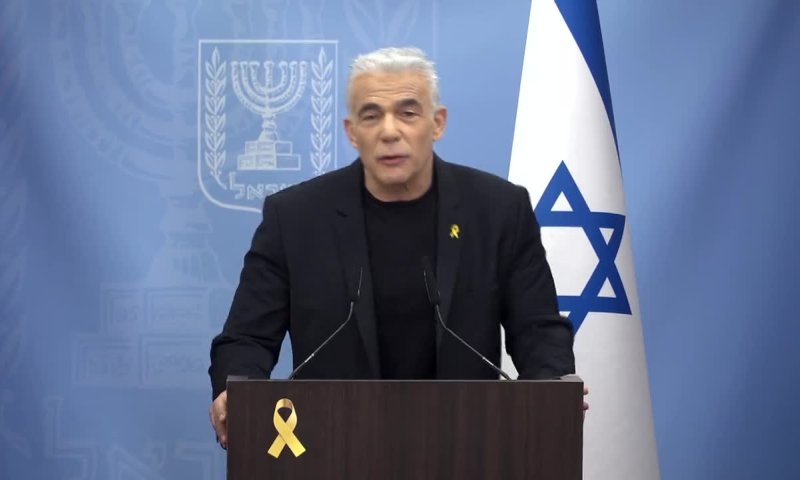 לפיד: "ראש הממשלה הבטיח לחרדים להעביר חוק השתמטות"