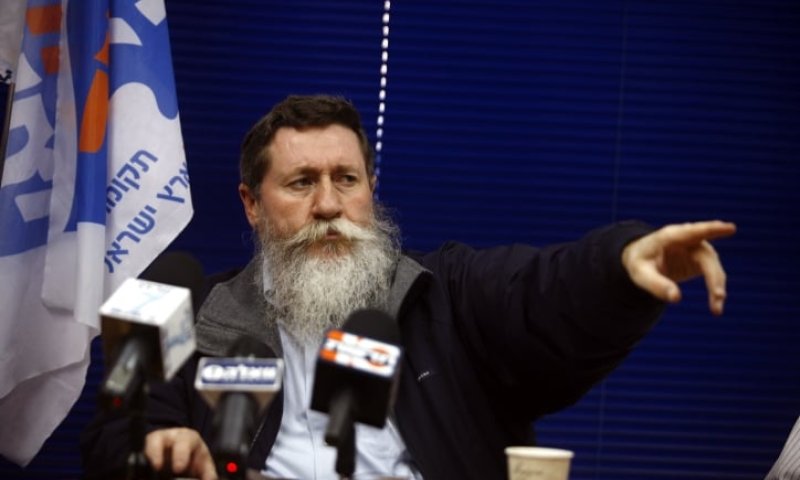 כצל'ה: אורבך ואורלב, תפסיקו להטיף מוסר לנוער