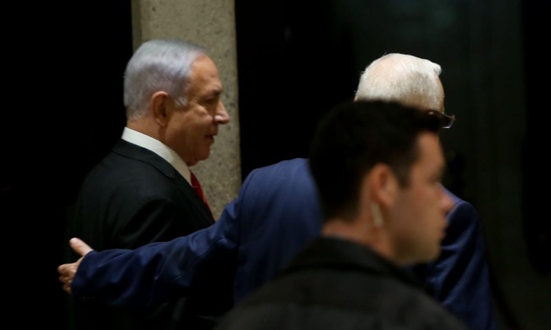 הטענה 'באתם עם בלוק' לא מצדיקה את העקשנות