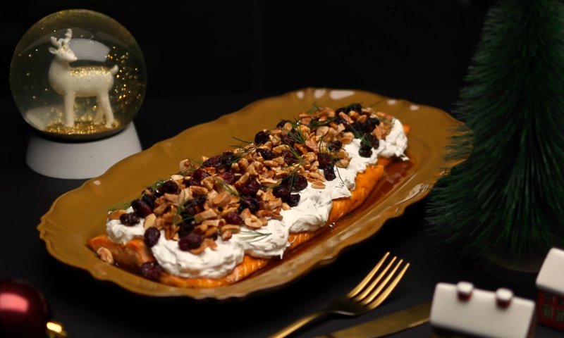 כמו של השף: סלמון אפוי ברוטב שמיר