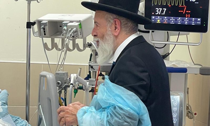 הצעד הראשון של מ"מ הרב הראשי: ביקור פצועים