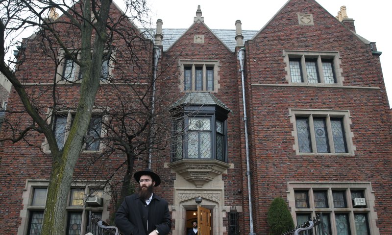 מפעל השלוחים של חב"ד צריך לחשב מסלול מחדש