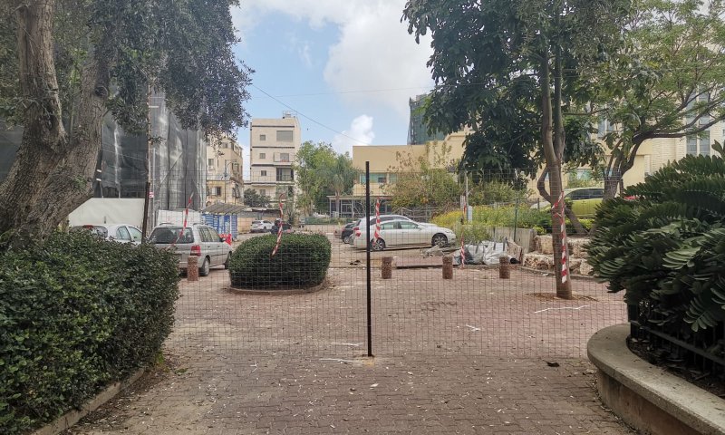 מאבקים על גדרות שהוצבו בין בני ברק לרמת גן