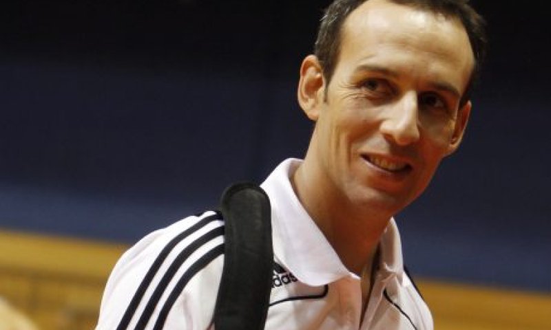 כשקטש פרש: "מודה לאלוקים", היום: אתאיסט