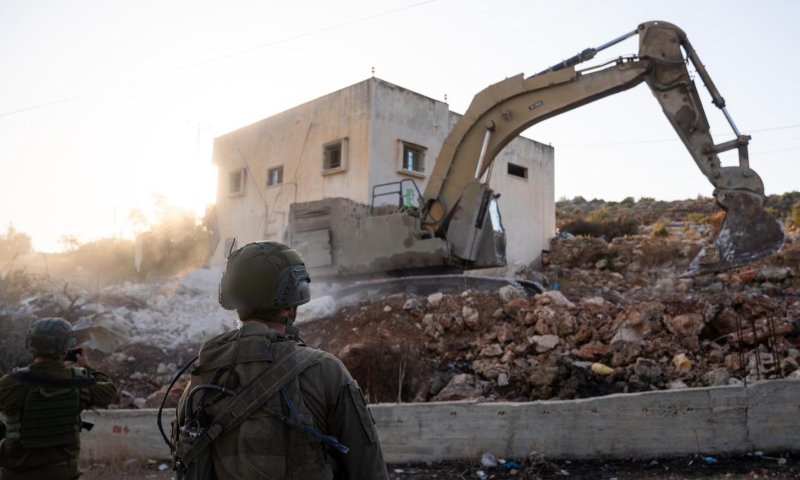 חמישה חודשים אחרי: נהרס בית המחבל שרצח את צאלה גז. צפו