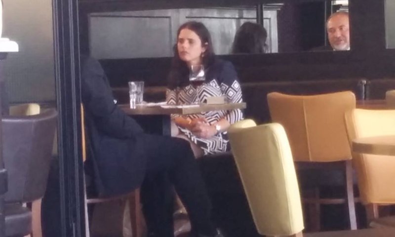 על מה שוחחה שקד עם ליברמן?