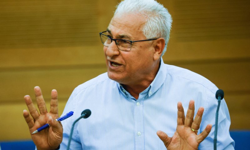 הפורש הבא? "לא מרגיש מחוייב לקואליציה"