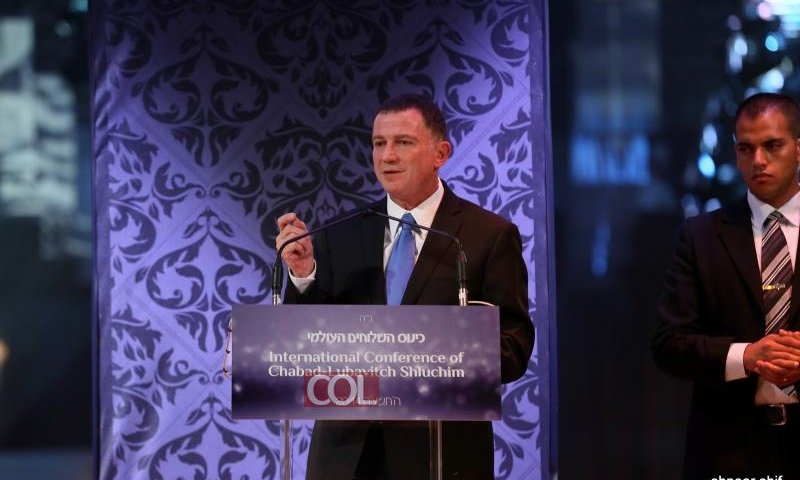 אדלשטיין סיפר: "בכלא היו תפילין בלי רצועות"