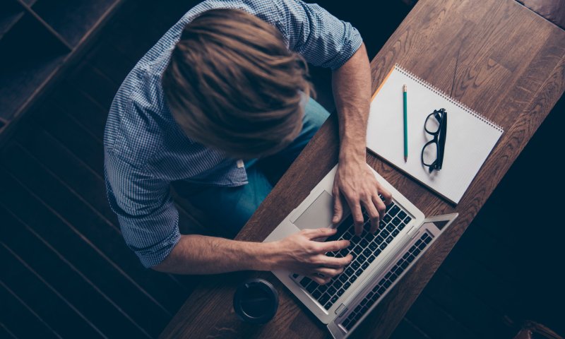 מה אתם יודעים על החיים הסודיים של הסופרים?