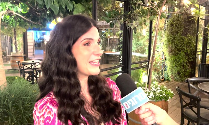 תושבות פריז לסרוגים: "המשטרה מפחדת"