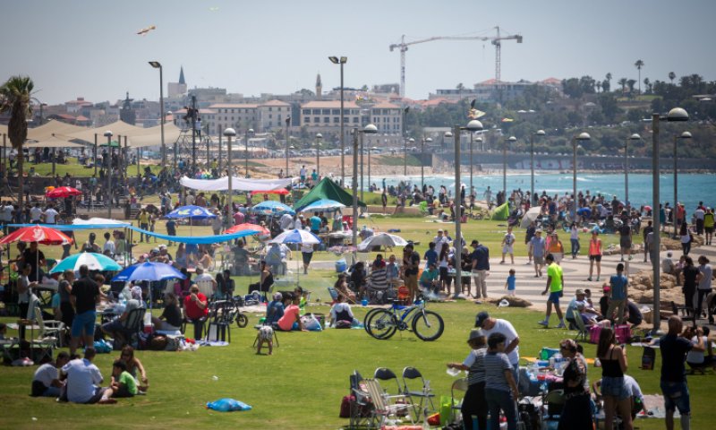מנגל בפארק או חידון תנ"ך בבית? מזג האוויר לעצמאות