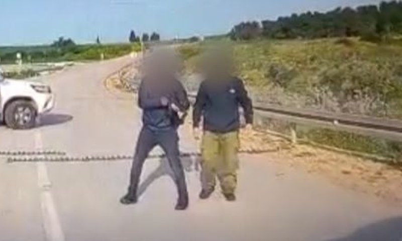 גנבי רכב נתפסו על חם ונעצרו. צפו בתיעוד