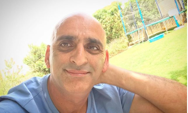 "רגיל לדמעות של צחוק": יובל המבולבל משתף בקושי