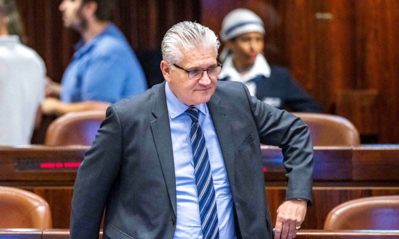 אבידר לסרוגים: "לא עובד בשביל הגוש; דואג לעצמי"