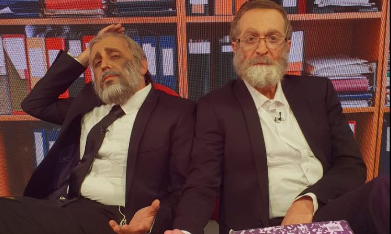 משה גפני מקבל חיקוי ראשון ב"ארץ נהדרת"