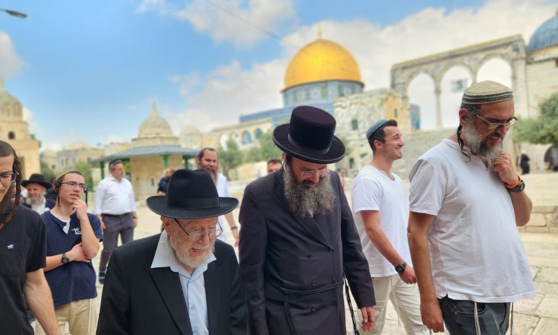 הרב ליאור התפעל: "שוטר יהודי בהר הבית!"